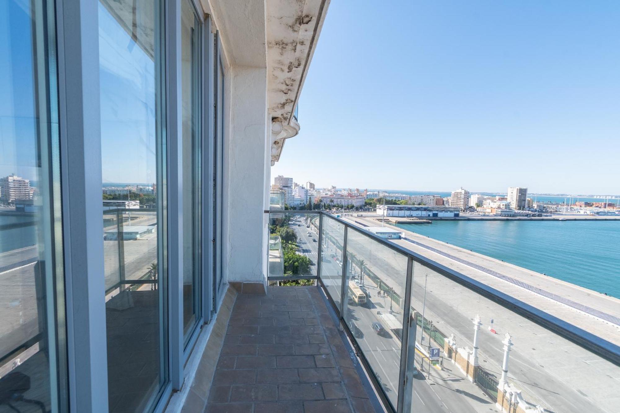 Phoenix Luxury Loft Cadiz Bagian luar foto
